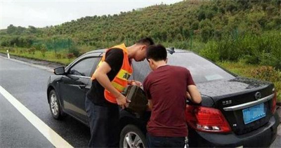 惠山区永福道路救援